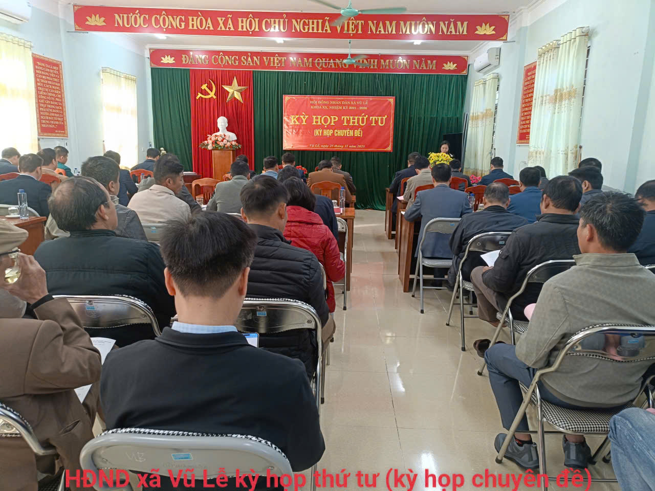 Hội đồng nhân dân xã Vũ Lễ tổ chức thành công kỳ họp thứ tư (kỳ họp chuyên đề) khóa XX, nhiệm kỳ 2021 – 2026